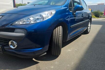 Peugeot 207 145.000 km 2.800 &euro; Langen 63225