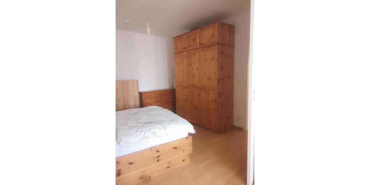 Etagenwohnung Bad Homburg vor der Höhe Gonzenheim - 2.5 Zimmer, 72 m&sup2;, 890&euro; | Angebot:26612032