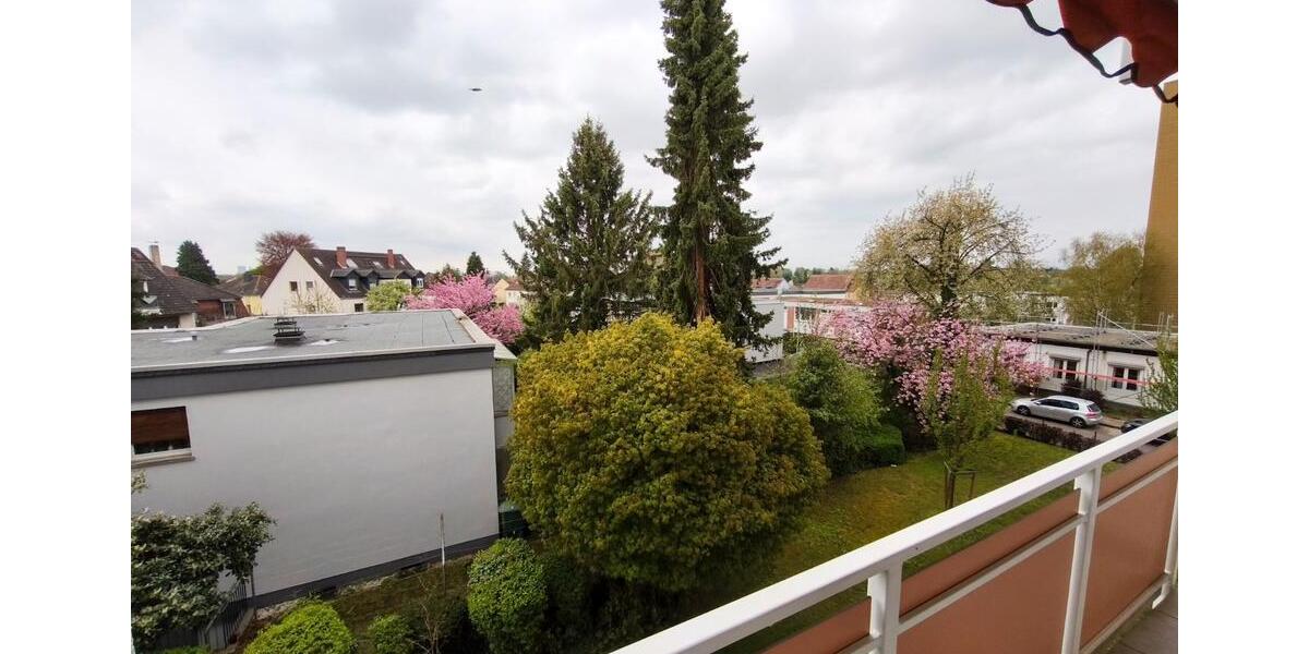 Etagenwohnung Frankfurt am Main Nord-West - 3 Zimmer, 88 m&sup2;, 1.350&euro; | Angebot:26130141