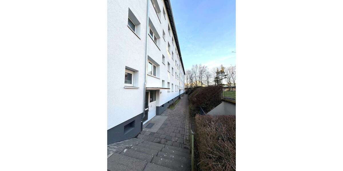 Wohnung zum Kaufen in Frankfurt am Main 275.000 € 74 m² 4 zimmer