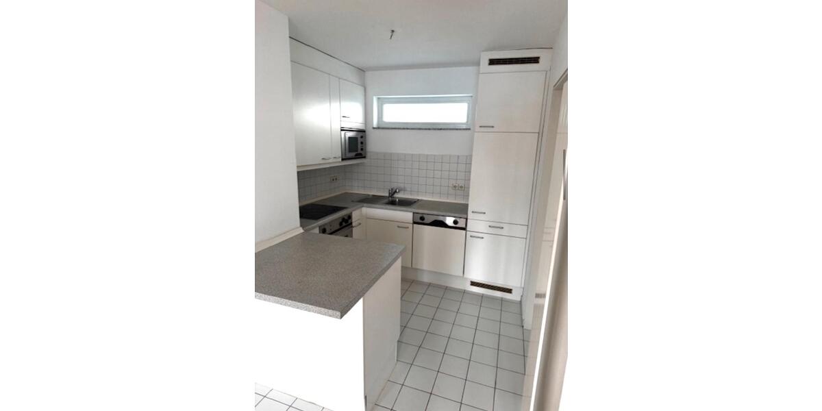 Gemütliche 2 Zimmer Wohnung mit Aufzug ,EBK und Balkon 2 zimmer