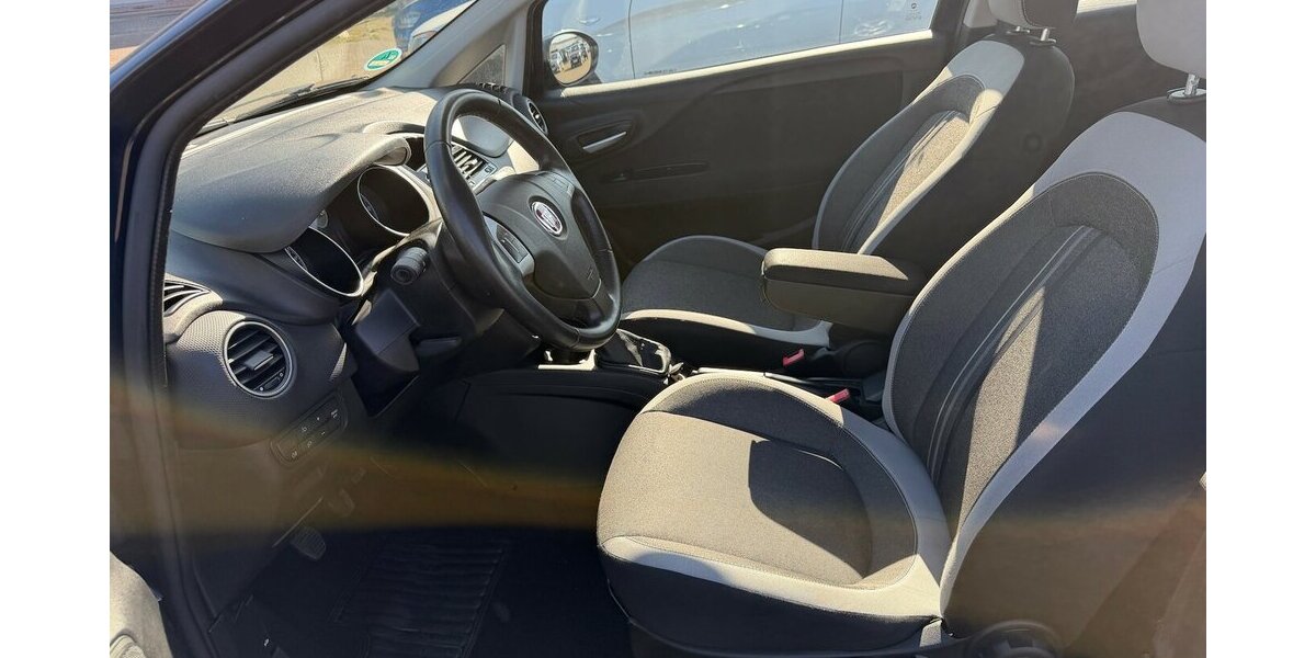 Fiat Punto Evo 1.2 More/Klima/PDC 162.010 km 2.999 &euro; Frankfurt 60386