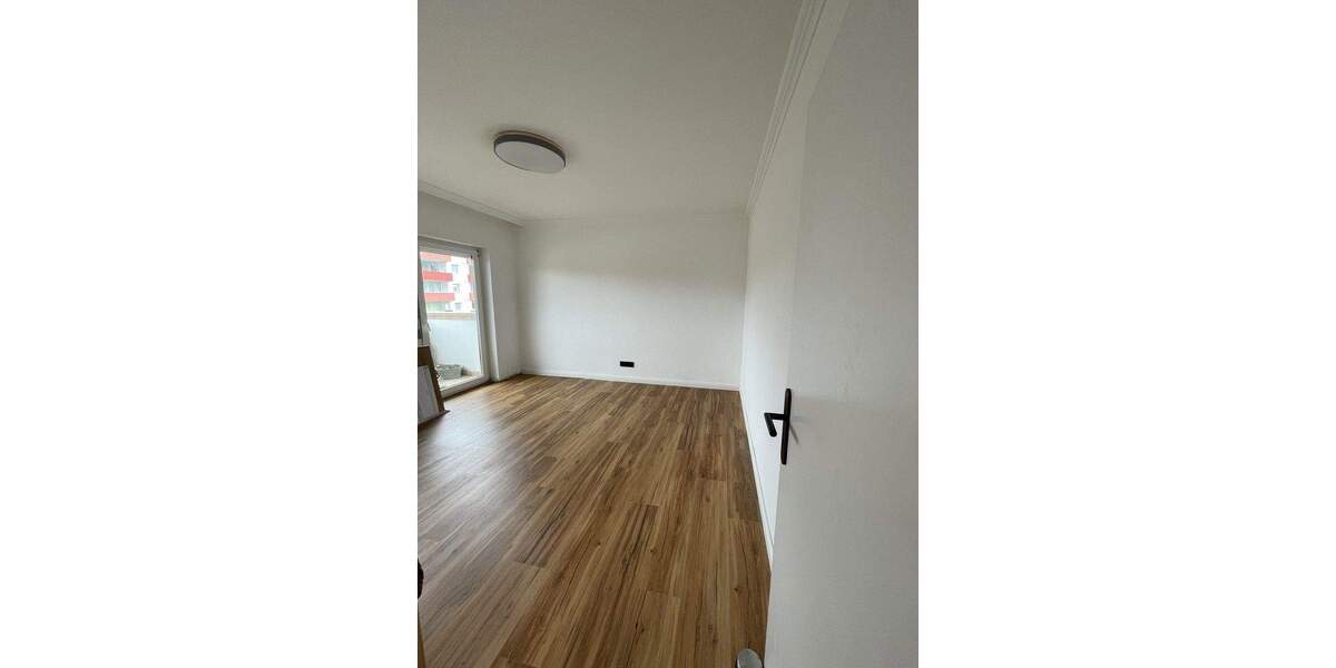 Etagenwohnung Niedernhausen - 4 Zimmer, 90 m&sup2;, 220.000&euro; | Angebot:25823326