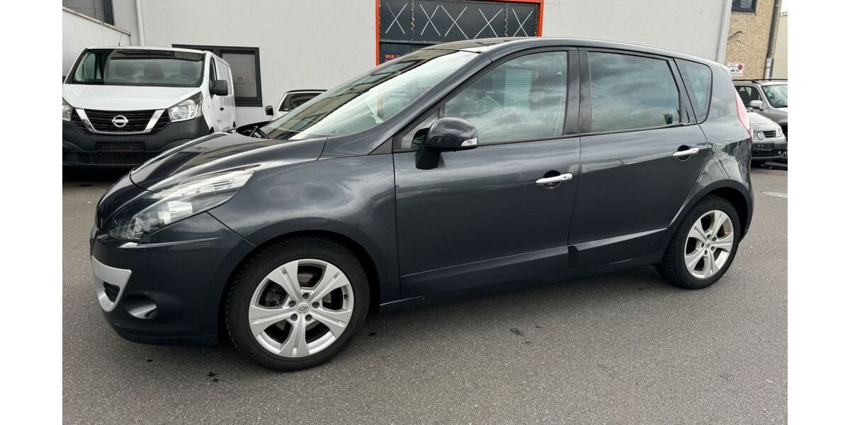 Renault Scenic 170.000 km 5.699 &euro; Frankfurt am Main 60314