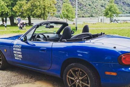 Mazda MX-5 165.000 km 2.499 &euro; Langen 63225