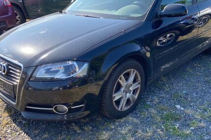 Audi A3 170.000 km 3.990 &euro; Hanau 63452