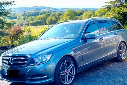 Mercedes-Benz C 250 220.000 km 8.500 &euro; Offenbach 63073