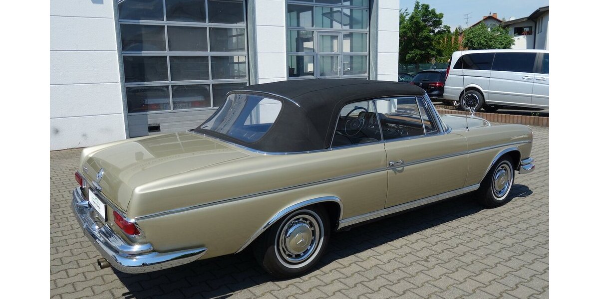 Mercedes-Benz 300 SE Cabriolet Top Original mit 58000 Km 58.000 km 159.000 &euro; Rodgau 63110