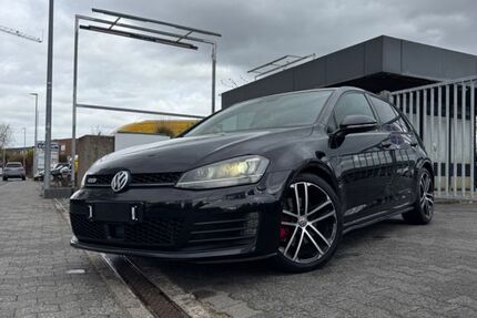 VW Golf 220.000 km 12.900 &euro; Frankfurt am Main 60069