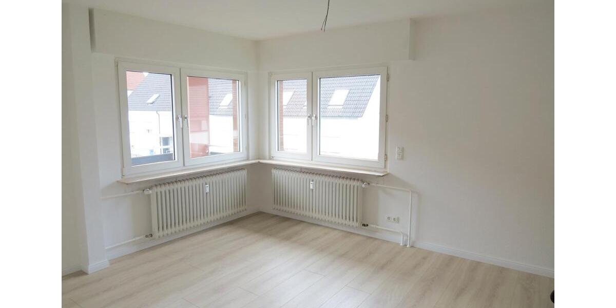 Etagenwohnung Hasselroth - 3 Zimmer, 95 m&sup2;, 890&euro; | Angebot:26493495