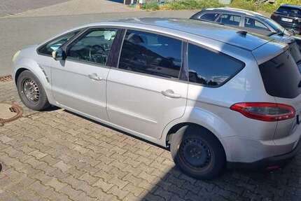 Ford S-Max 345.600 km 3.100 € Frankfurt am Main 60316