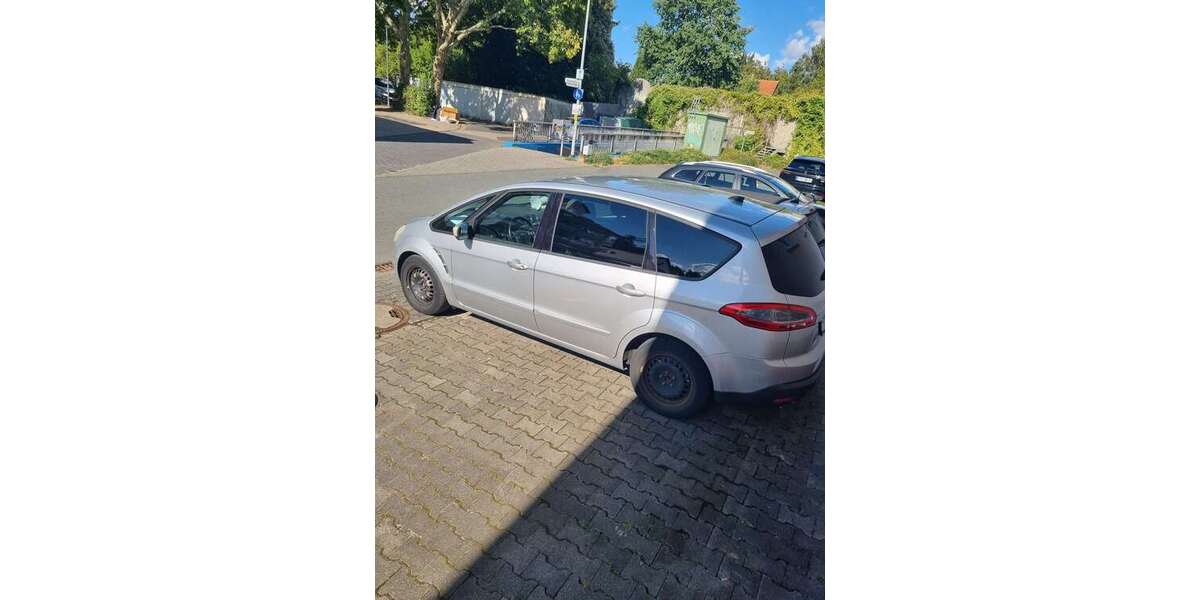 Ford S-Max 345.600 km 3.100 € Frankfurt am Main 60316