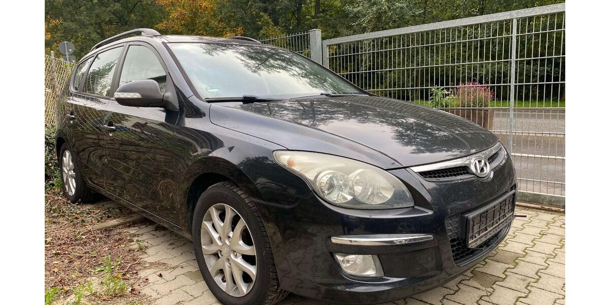 Hyundai i30 157.000 km 4.399 &euro; Eppstein 65817