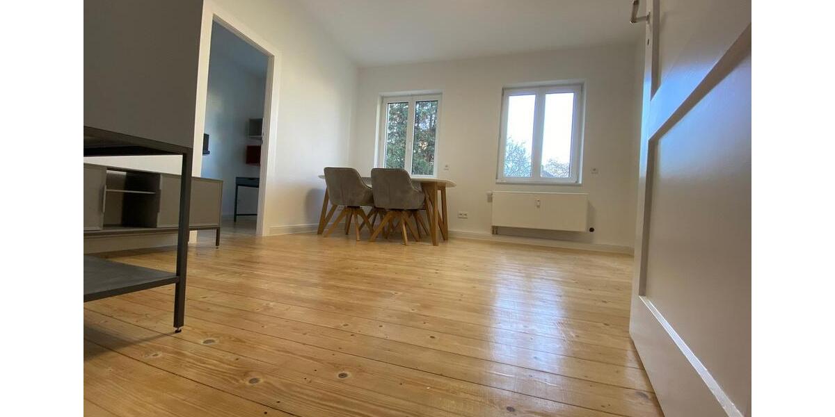 Stilvoll - komplett saniert - vollständig möbliert - zentral im Gallus 3 zimmer