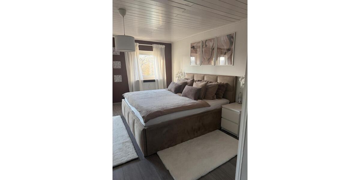 Dachgeschoßwohnung Hanau Lamboy - 3 Zimmer, 72 m&sup2;, 1.050&euro; | Angebot:25764390