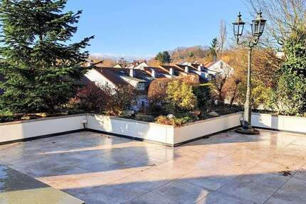 Wohnung zum Mieten in Friedrichsdorf 2.430 € 180 m² 5 zimmer