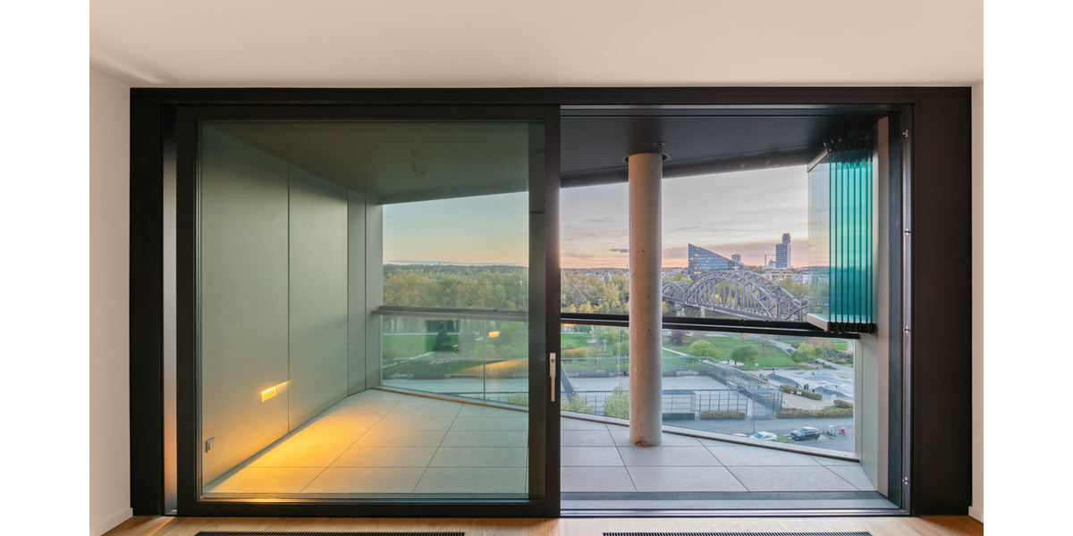 Etagenwohnung Frankfurt am Main Ostend - 2 Zimmer, 63 m&sup2;, 1.960&euro; | Angebot:24973558