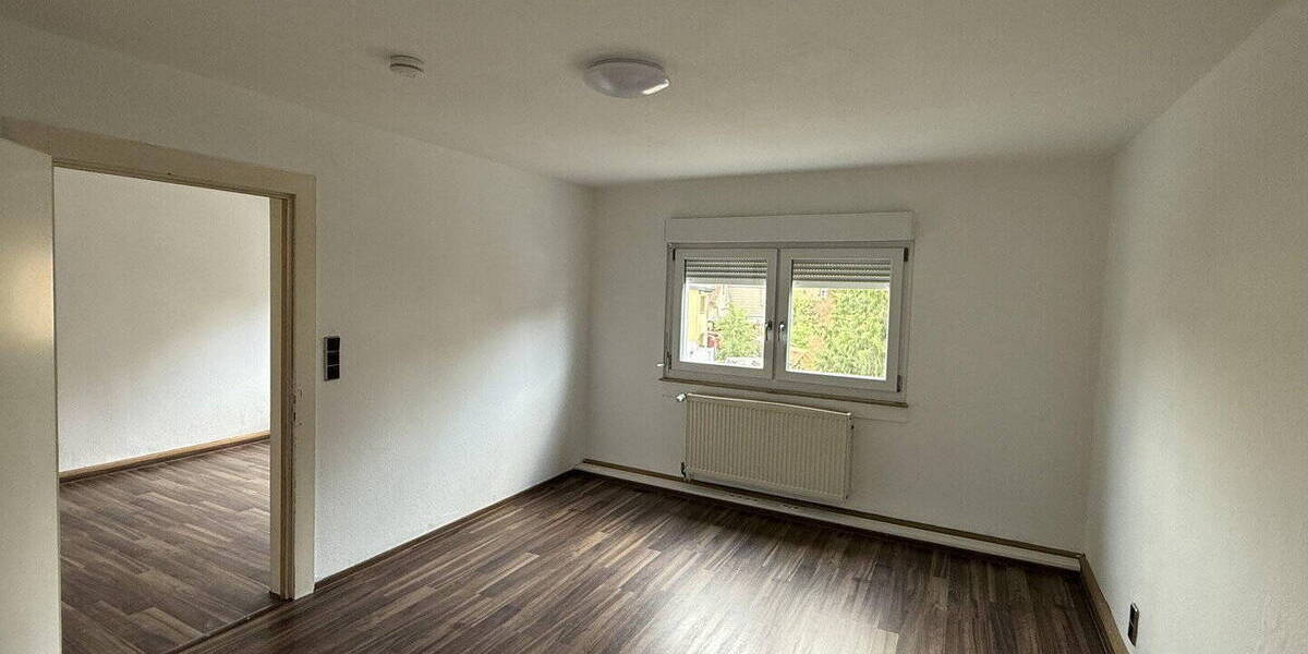 Einfamilienhaus Friedberg Ockstadt - 8 Zimmer, 195 m&sup2;, 2.490&euro; | Angebot:26358860