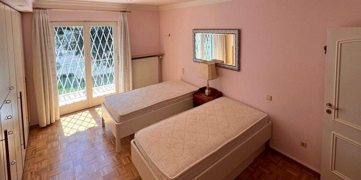 Einfamilienhaus Frankfurt am Main Bergen-Enkheim - 7 Zimmer, 224 m&sup2;, 1.395.000&euro; | Angebot:25373870