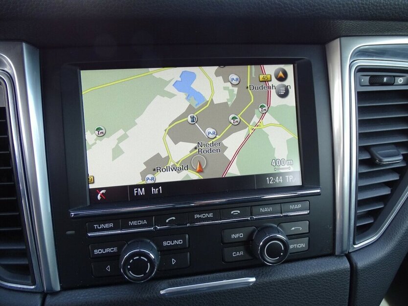 Macan S Diesel Luftfederung, AHK, Navigation, Sitz