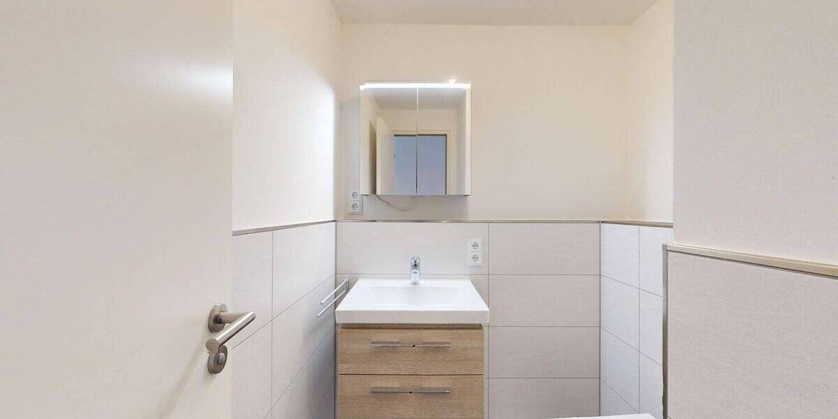 Etagenwohnung Frankfurt am Main Ostend - 2 Zimmer, 79 m&sup2;, 799.000&euro; | Angebot:26257179