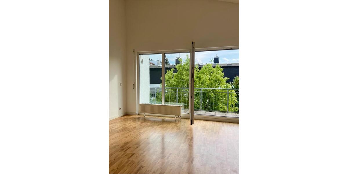 Etagenwohnung Frankfurt am Main Niederrad - 3 Zimmer, 82 m&sup2;, 1.860&euro; | Angebot:26581600
