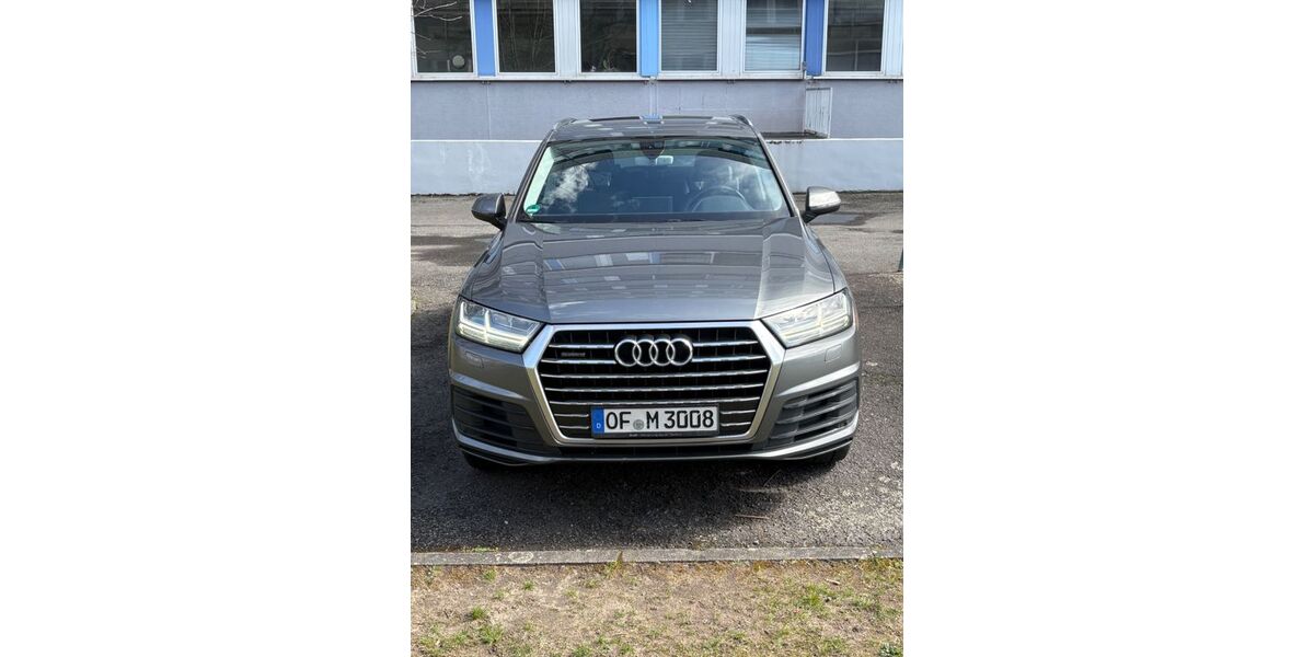 Audi Q7 188.702 km 24.100 &euro; Offenbach am Main 63067
