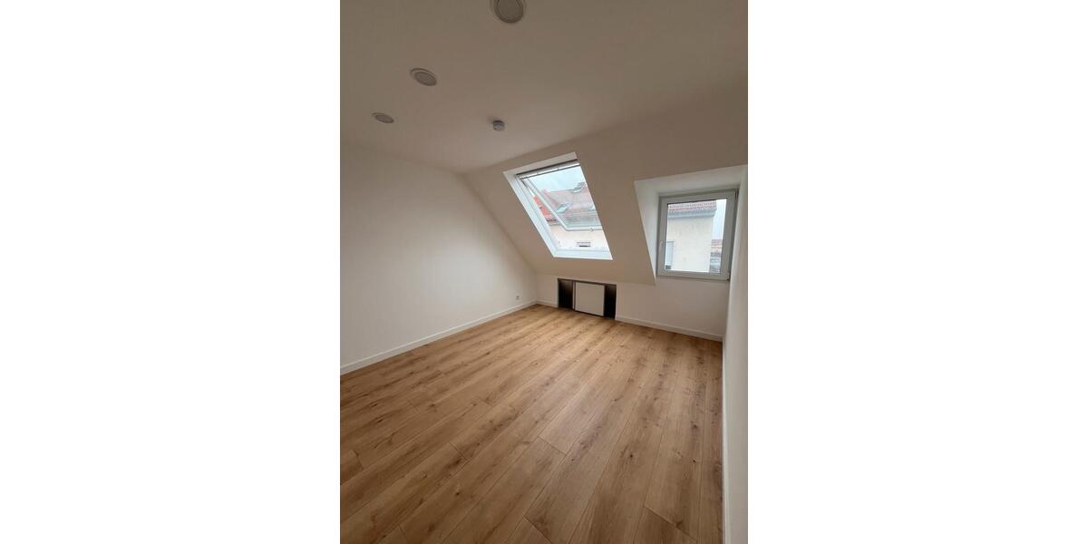 Dachgeschoßwohnung Darmstadt Darmstadt-Nord - 3 Zimmer, 70 m&sup2;, 595&euro; | Angebot:24816288