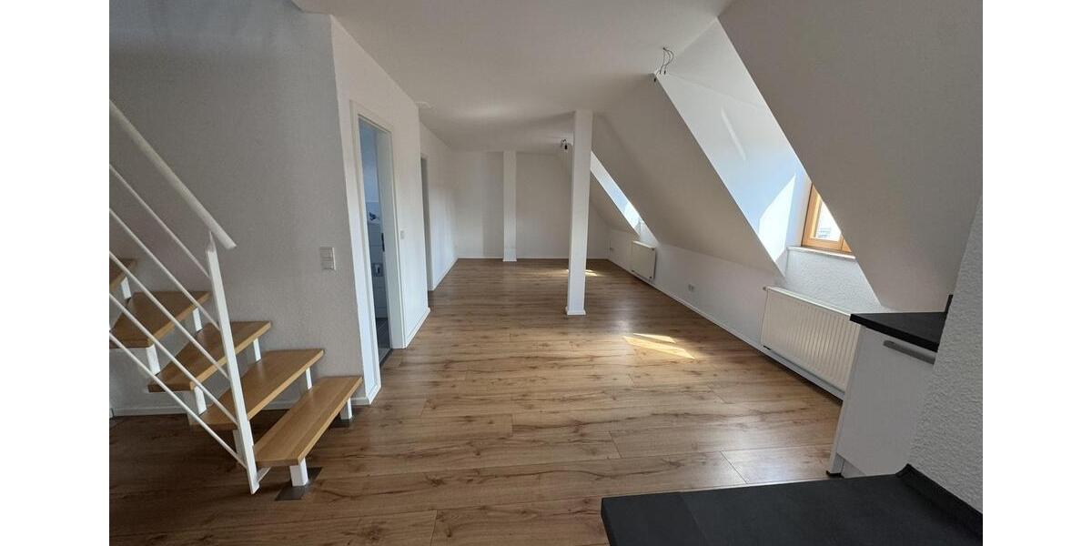 Maisonettenwohnung Frankfurt am Main Bergen-Enkheim - 4 Zimmer, 110 m&sup2;, 1.500&euro; | Angebot:26490680