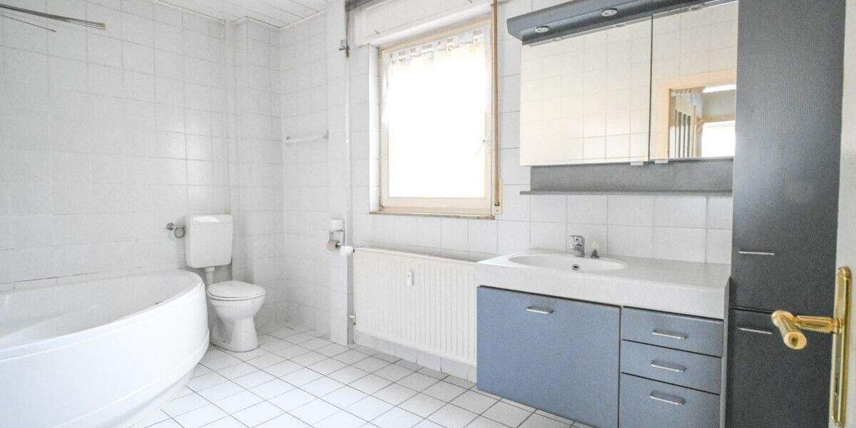 Mehrfamilienhaus, Wohnhaus Babenhausen - 6 Zimmer, 155 m&sup2;, 329.000&euro; | Angebot:25774787