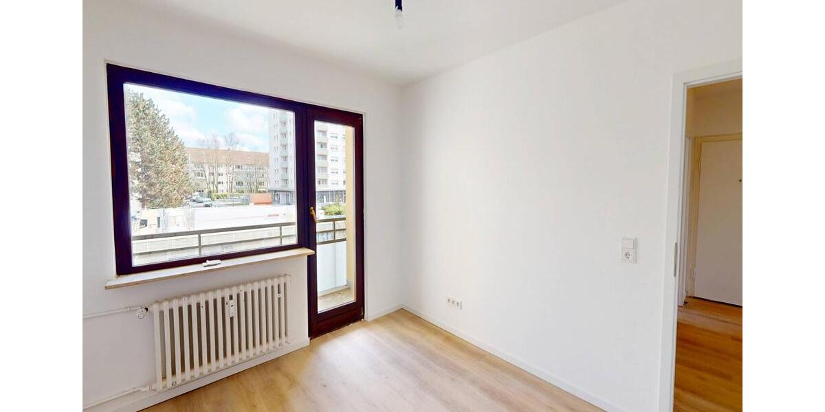 Etagenwohnung Frankfurt am Main Ginnheim - 3 Zimmer, 77 m&sup2;, 1.587&euro; | Angebot:25961163