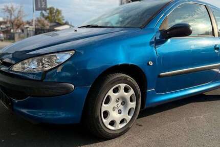 Peugeot 206 234.214 km 1.299 &euro; Frankfurt am Main 60386