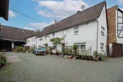 Haus Liederbach am Taunus Liederbach - 6 Zimmer, 689.500&euro; | Angebot:26913041