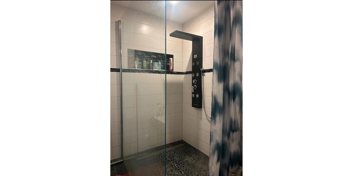 Reihenhaus Offenbach am Main Bieber - 6 Zimmer, 180 m&sup2;, 2.750&euro; | Angebot:25760694