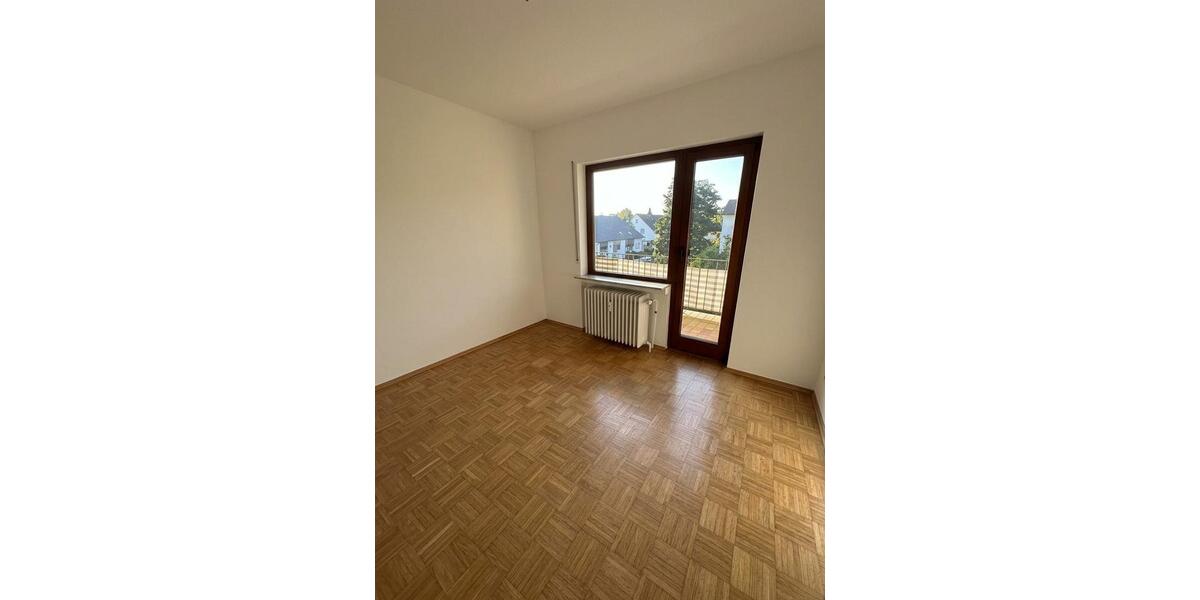 Etagenwohnung Frankfurt am Main Bonames - 3 Zimmer, 87 m&sup2;, 1.280&euro; | Angebot:26246327
