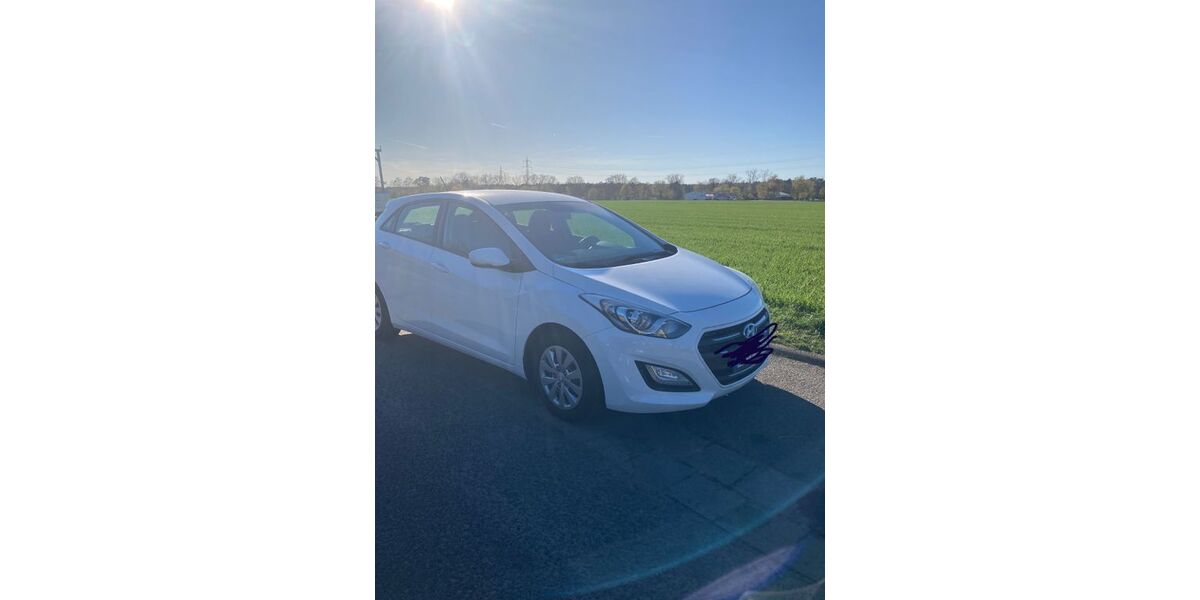 Hyundai i30 142.500 km 7.199 &euro; Babenhausen 64832