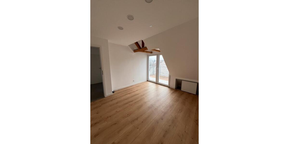 Dachgeschoßwohnung Darmstadt Darmstadt-Nord - 3 Zimmer, 70 m&sup2;, 595&euro; | Angebot:24816288