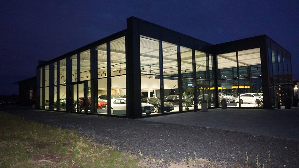 Porsche Taycan 78.000 km 68.900 &euro; Dietzenbach 63128