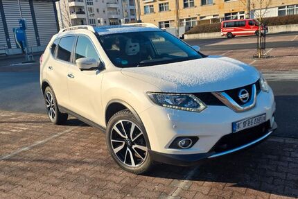 Nissan X-Trail 63.462 km 13.700 &euro; Frankfurt am Main 60385