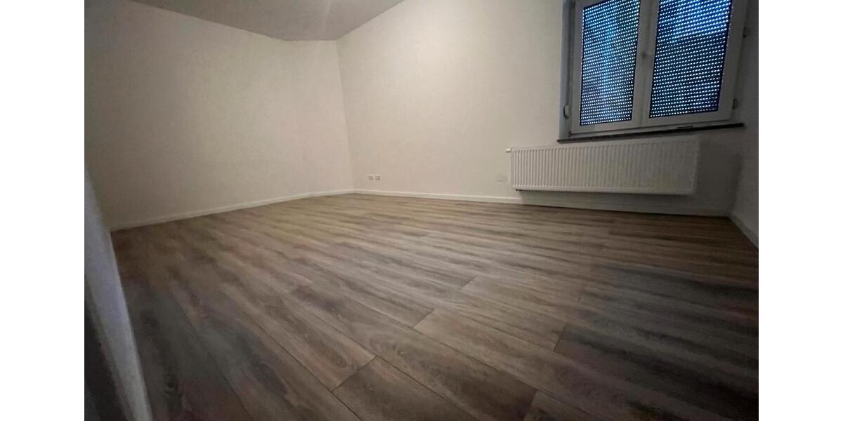 Erdgeschoßwohnung Frankfurt am Main Gutleutviertel - 5 Zimmer, 110 m&sup2;, 1.650&euro; | Angebot:26645388