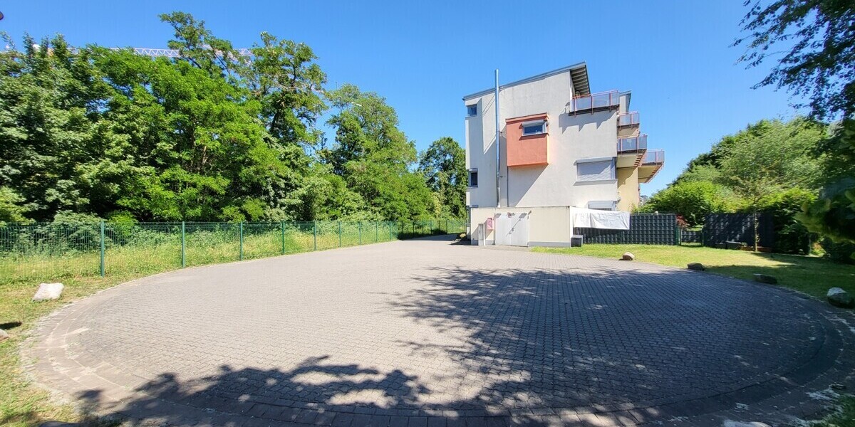 Provisionsfrei + Energie-Klasse B ! Reihen-Eck-Haus im Haus mit Garten - Reihenendhaus Hanau | Angebot:27225122