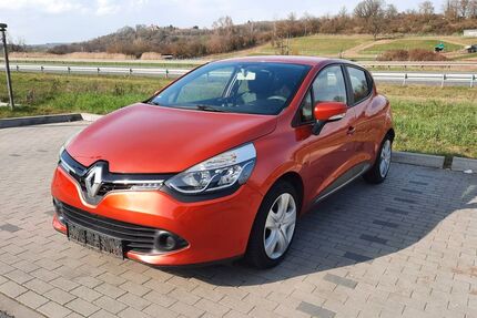 Renault Clio 98.000 km 5.500 &euro; Altenstadt 63674