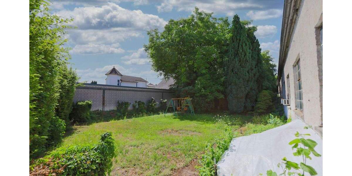 Handwerk & Logistik - Industriehalle mit Freifläche in Schöneck zimmer