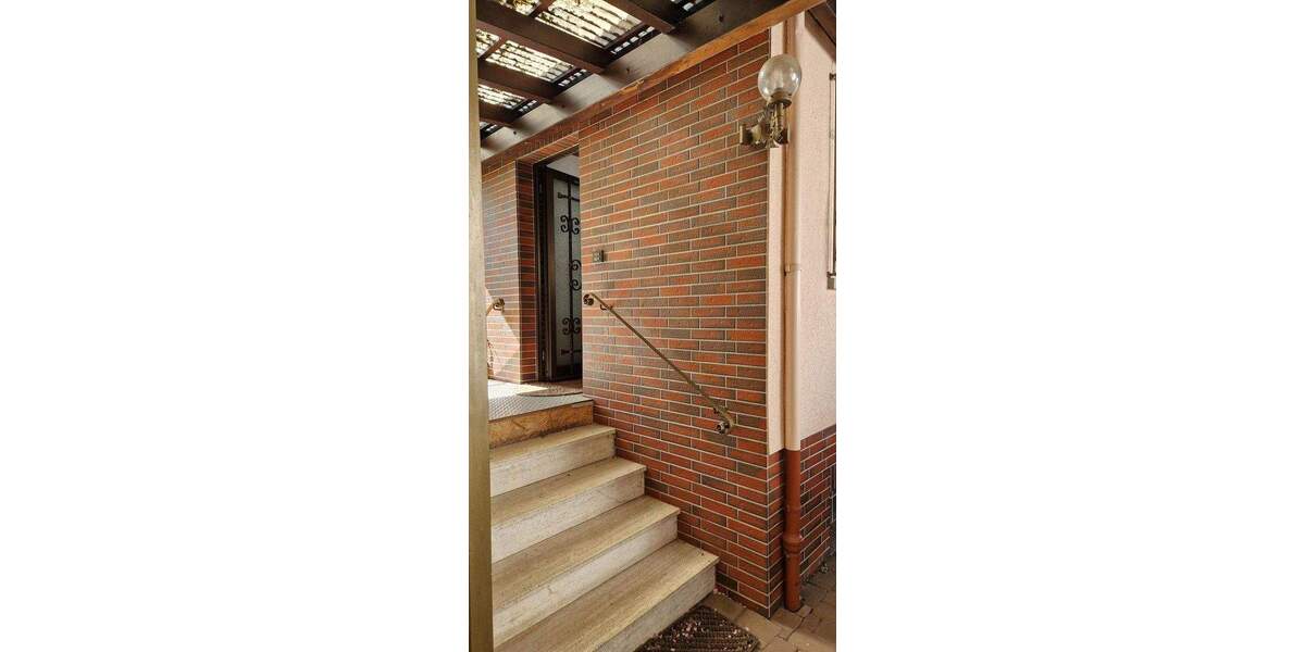 Mehrfamilienhaus, Wohnhaus Bad Homburg Ober-Erlenbach - 8 Zimmer, 177 m&sup2;, 725.000&euro; | Angebot:25657545