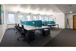 Flex Desk im Open Space mit Skylineview zimmer