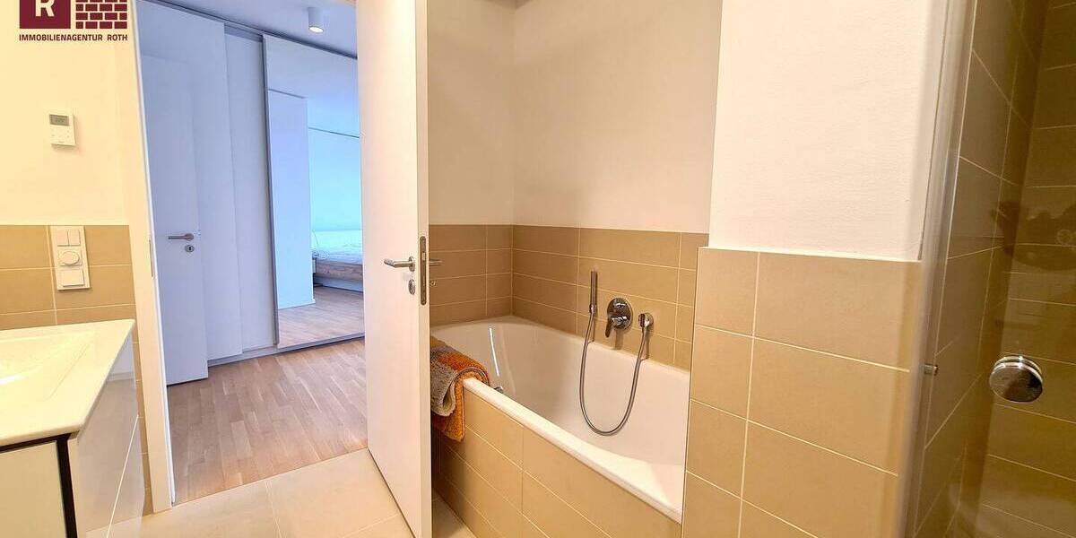 Etagenwohnung Frankfurt Gallus - 3 Zimmer, 125 m&sup2;, 2.250&euro; | Angebot:26108081