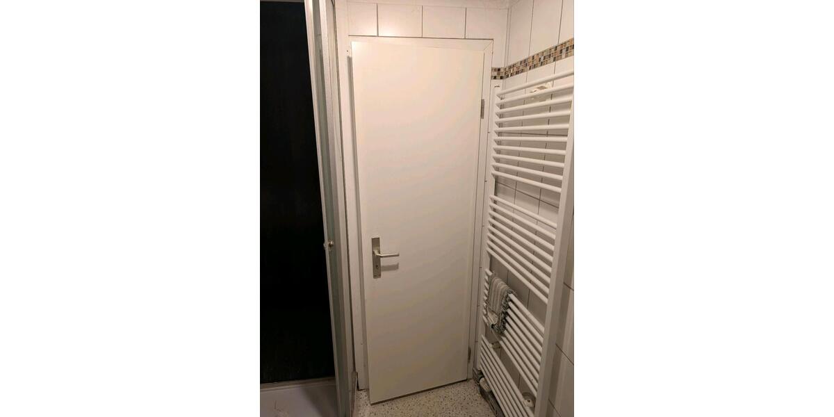Etagenwohnung Frankfurt am Main Nord-West - 1 Zimmer, 10 m&sup2;, 400&euro; | Angebot:26577775