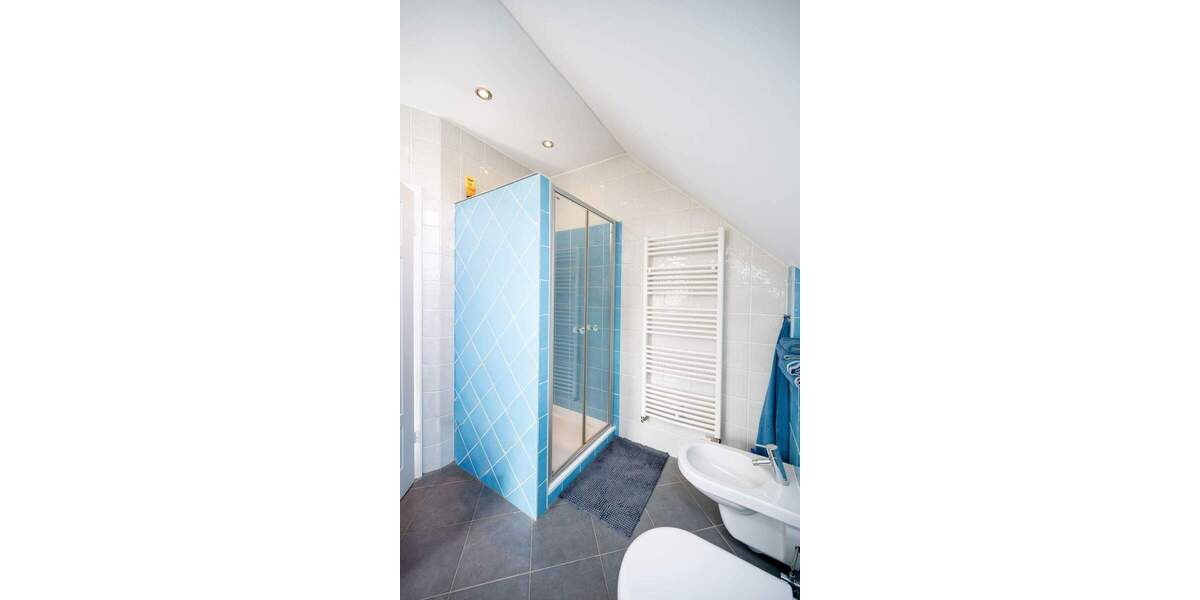 Einfamilienhaus Frankfurt am Main Harheim - 9 Zimmer, 259 m&sup2;, 1.250.000&euro; | Angebot:24834959