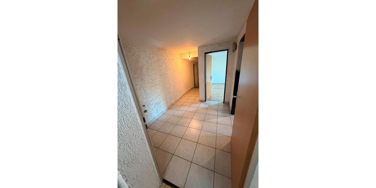 Etagenwohnung Wehrheim - 2 Zimmer, 50 m&sup2;, 900&euro; | Angebot:26400046