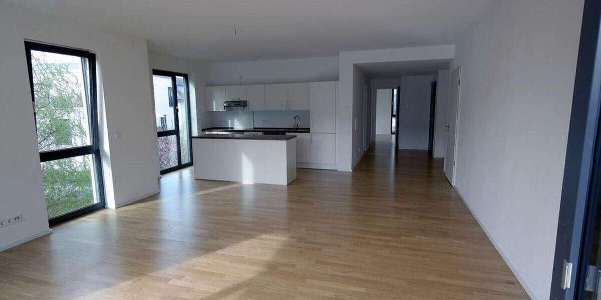 Etagenwohnung Oberursel - 3 Zimmer, 93 m&sup2;, 1.484&euro; | Angebot:25819608